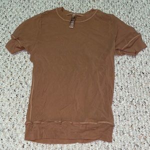 SKIMS SUMMER MESH T-SHiRT